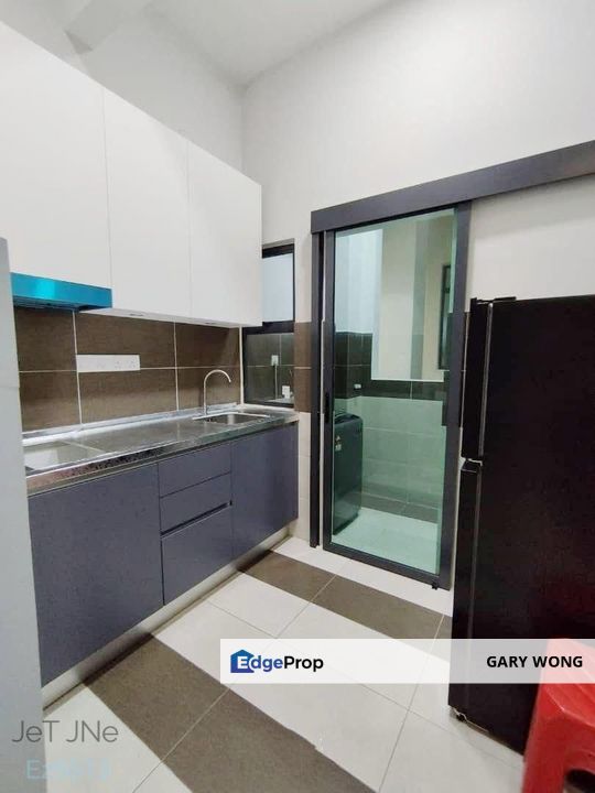 Maple Residence 863sqft 3R2B Fully Furnished Move in Condition 24 hours Security Guarded for Rent, Selangor, Klang