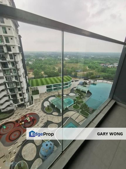 Maple Residence 863sqft 3R2B Fully Furnished Move in Condition 24 hours Security Guarded for Rent, Selangor, Klang