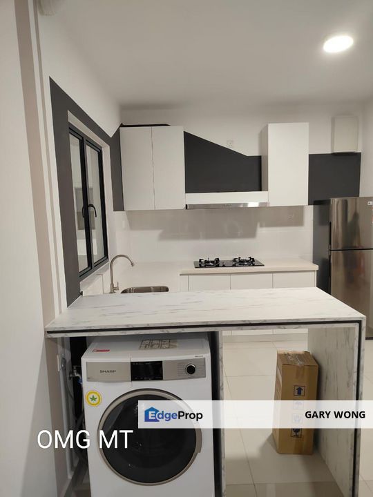 Huni Service Residence Setia Alam 1000sqft 3r2b 2 parking at Ground Floor Fully Furnished Move in Condition 24 hours Security Guarded for Rent, Selangor, Setia Alam/Alam Nusantara