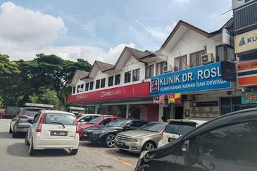 Seksyen 18 Shah Alam Ground Floor Shop Lot 1500sqft Hot Area Prime Location Limited Unit for Rent