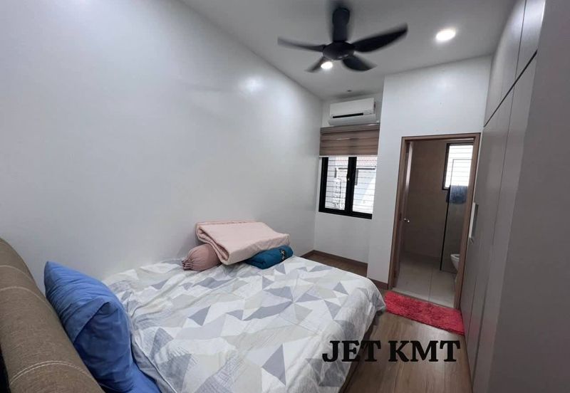 Ayra @ Bandar Bukit Raja