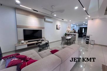 Ayra @ Bandar Bukit Raja