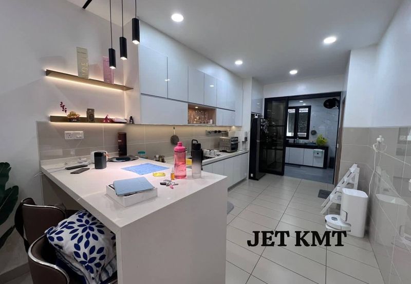 Ayra @ Bandar Bukit Raja