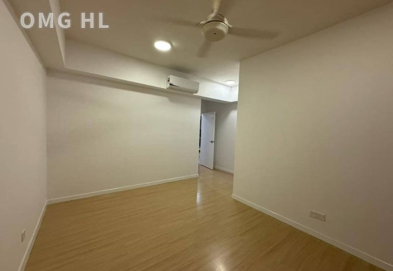 Adria Residence @ Gravit8