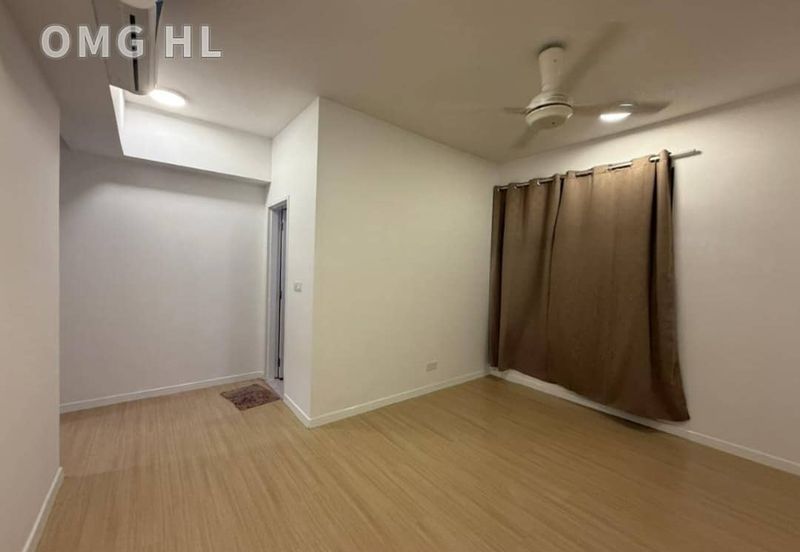 Adria Residence @ Gravit8