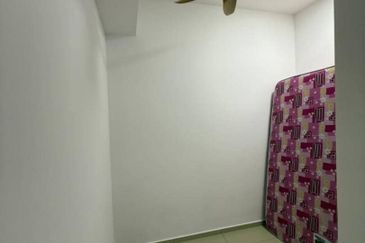 Adria Residence @ Gravit8