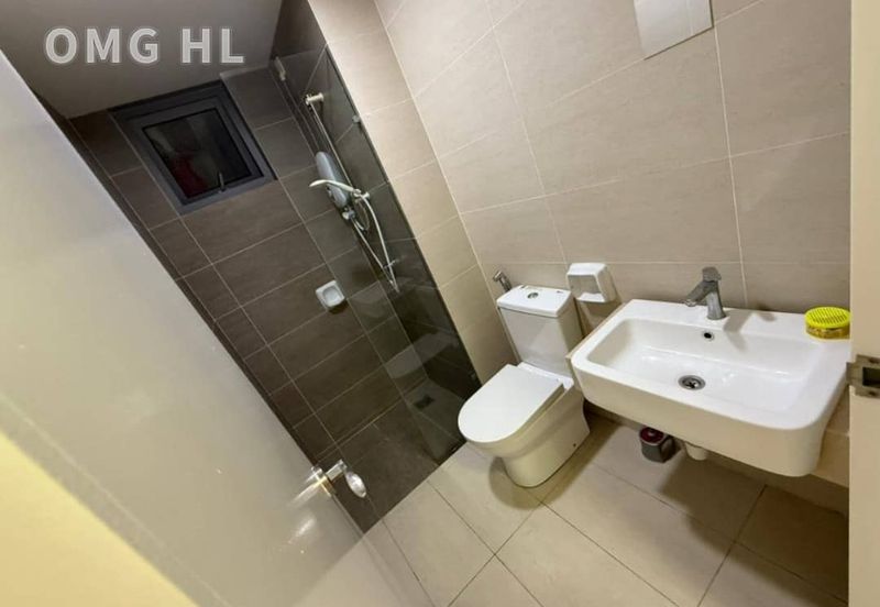 Adria Residence @ Gravit8