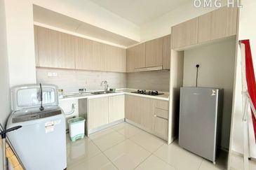 Adria Residence @ Gravit8