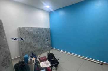 Kapar Batu 10 Klang Single Storey House 20x80 4r2b Fully Renovated Extended Tip Top Condition Freehold for Sale 