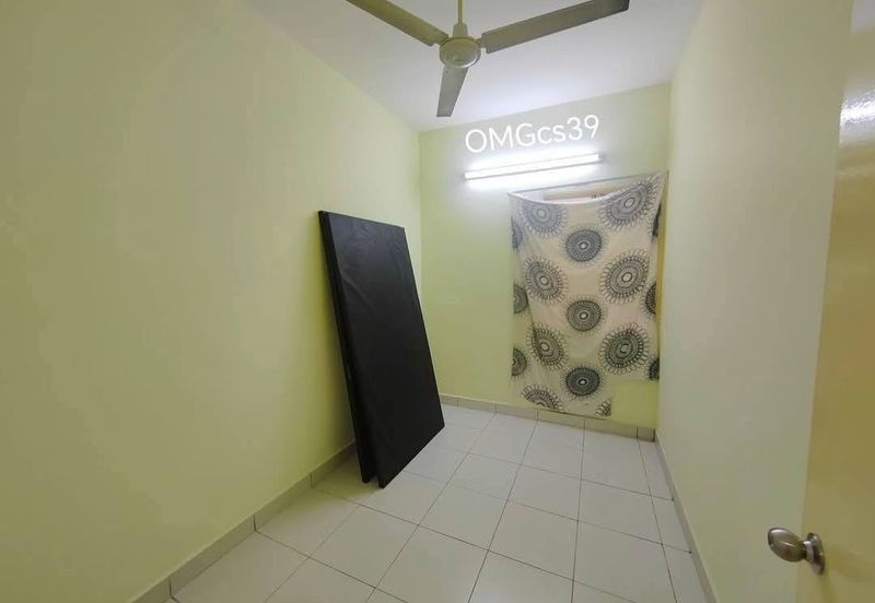 Pangsapuri Akasia, Bandar Botanic