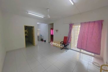 Pangsapuri Akasia, Bandar Botanic