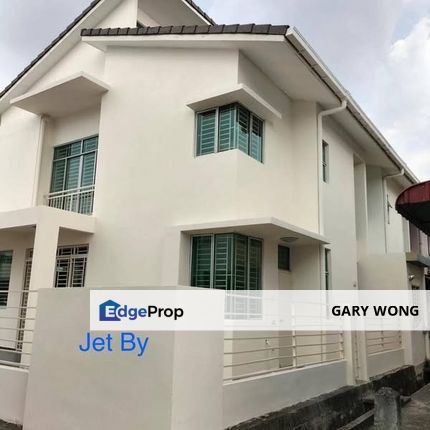 Petunia Bandar Bukit Raja Klang 2 Storey House End Lot Freehold Gated Guarded for Sale, Selangor, Klang