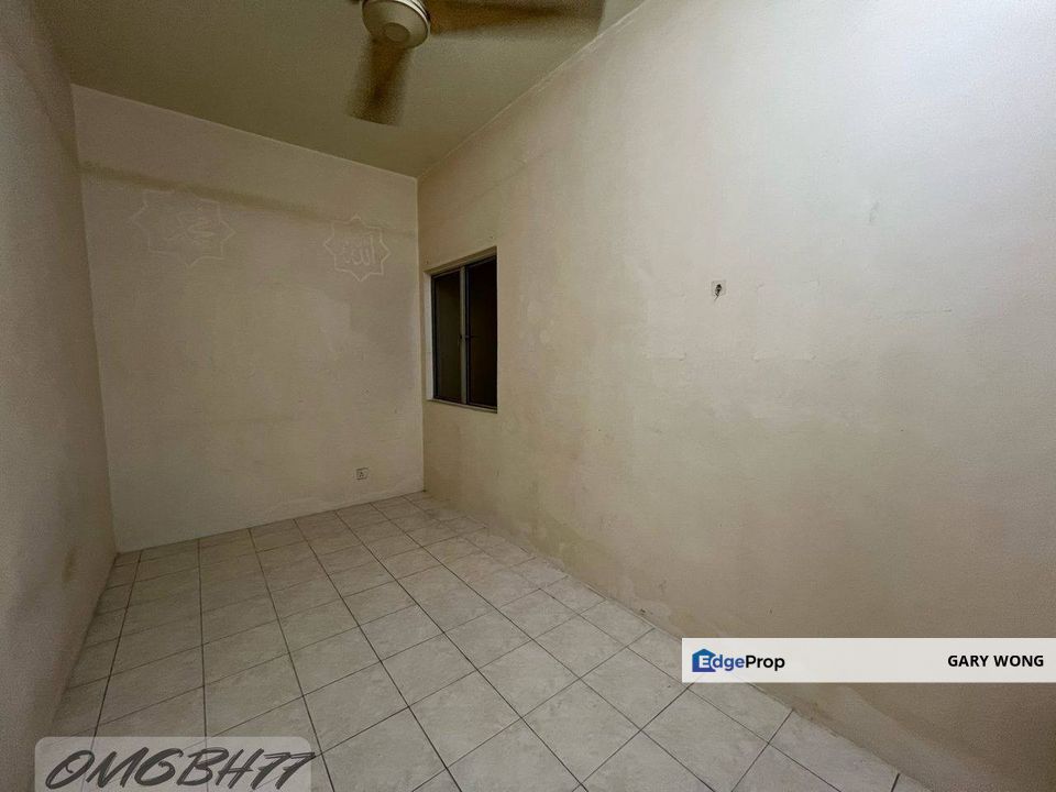 Bayu Villa Apartment Bayu Perdana Klang Below Market Value Full Loan Freehold Gated Guarded for Sale , Selangor, Klang