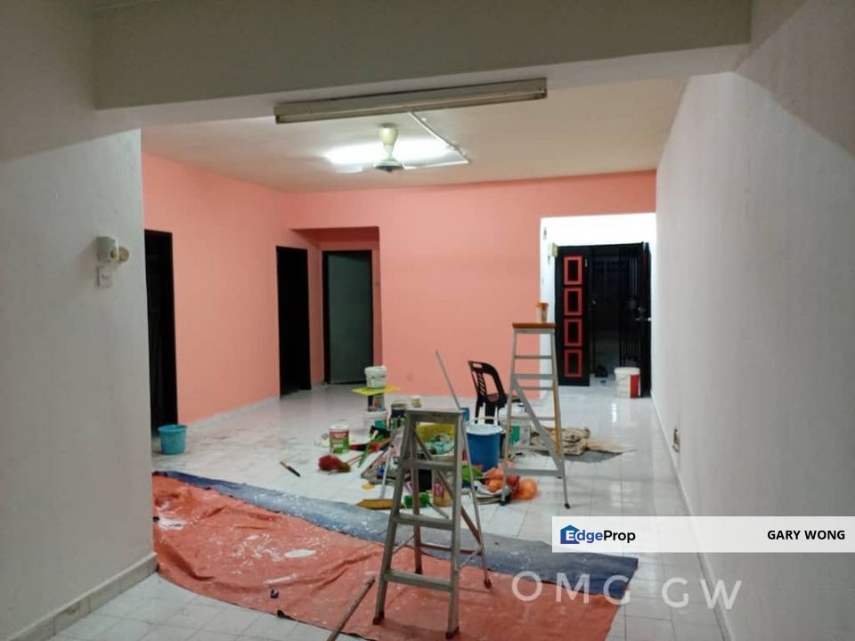 Ixora Apartment Pudu Bukit Bintang Kuala Lumpur Corner Unit Refurbished Repainting Good Condition Good Invest High ROI 7% Sale, Kuala Lumpur, Pudu