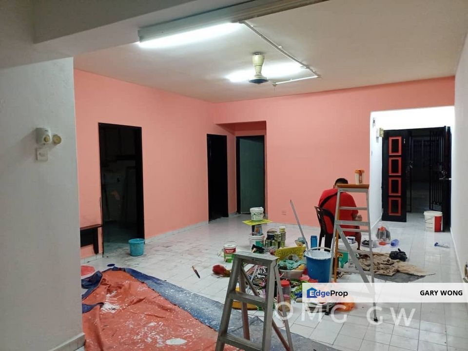 Ixora Apartment Pudu Bukit Bintang Kuala Lumpur Corner Unit Refurbished Repainting Good Condition Good Invest High ROI 7% Sale, Kuala Lumpur, Pudu