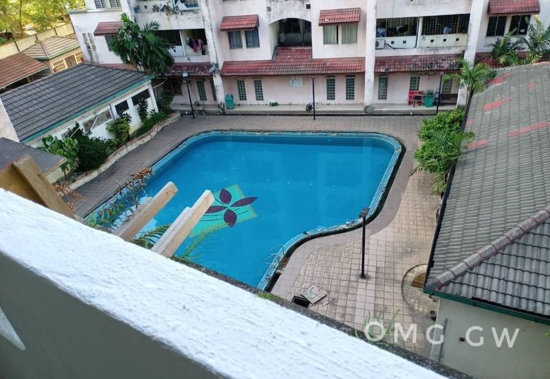 Ixora Apartments