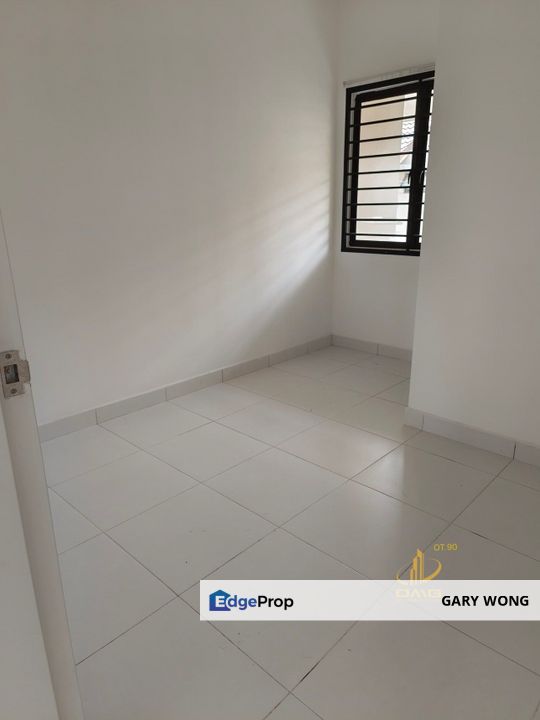 Bandar Mahkota Banting Double Storey Landed House Below Market Value Freehold Sale, Selangor, Banting