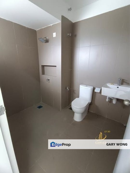 Bandar Mahkota Banting Double Storey Landed House Below Market Value Freehold Sale, Selangor, Banting