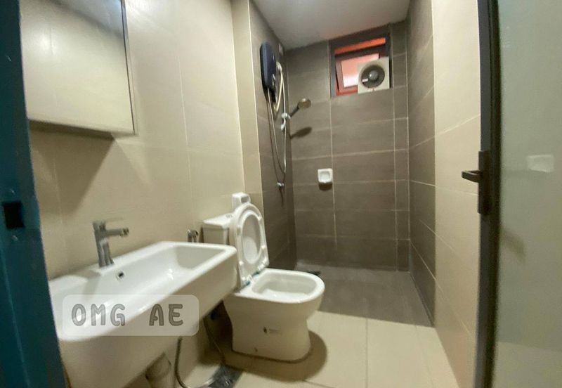 Adria Residence @ Gravit8