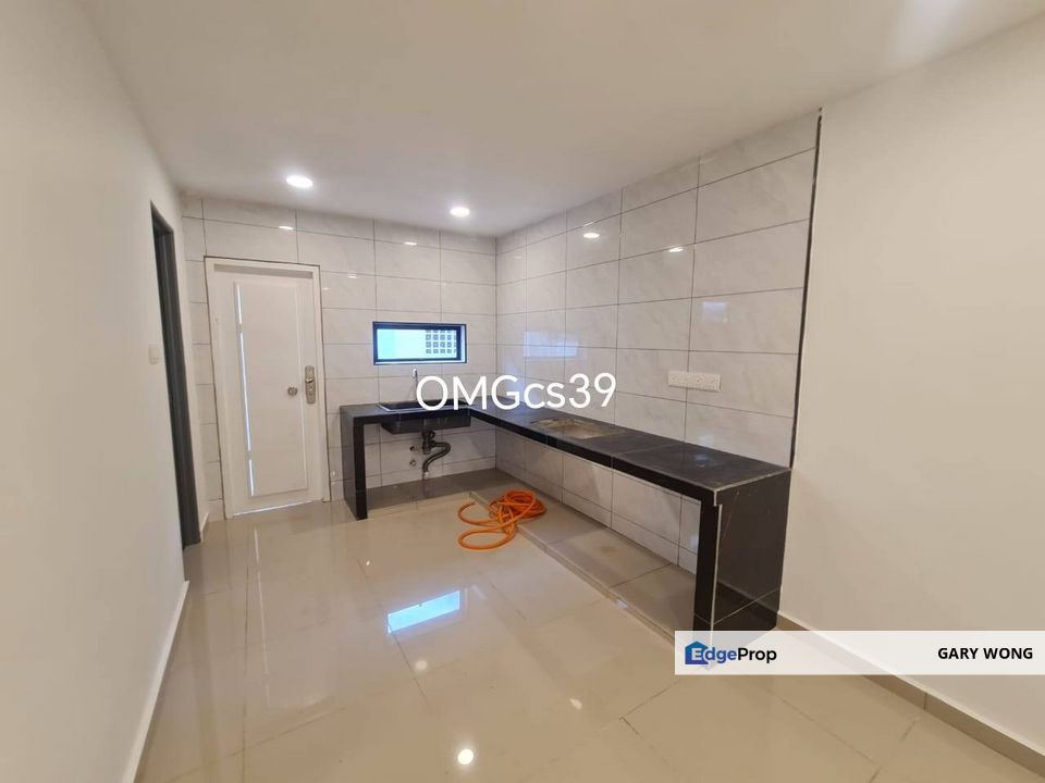 Klang Utama Double Storey Newly Fully Renovated Extended 5 bedrooms Move in Condition Freehold for Sale, Selangor, Klang