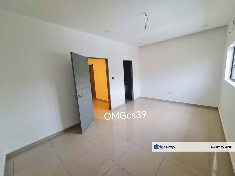 Klang Utama Double Storey Newly Fully Renovated Extended 5 bedrooms Move in Condition Freehold for Sale, Selangor, Klang