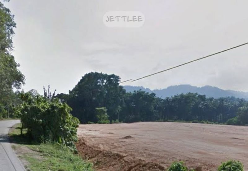 Semenyih Zoning Industrial Land 3.75 acres Facing Main Road Freehold for Sale 