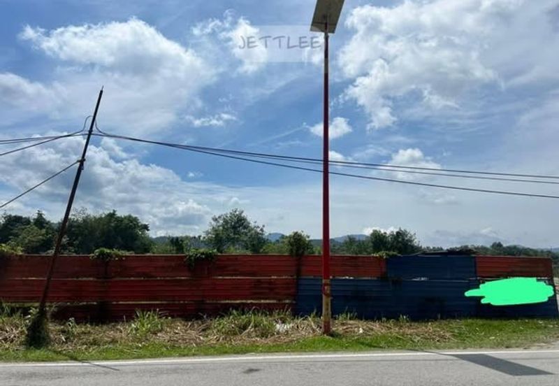 Semenyih Zoning Industrial Land 3.75 acres Facing Main Road Freehold for Sale 