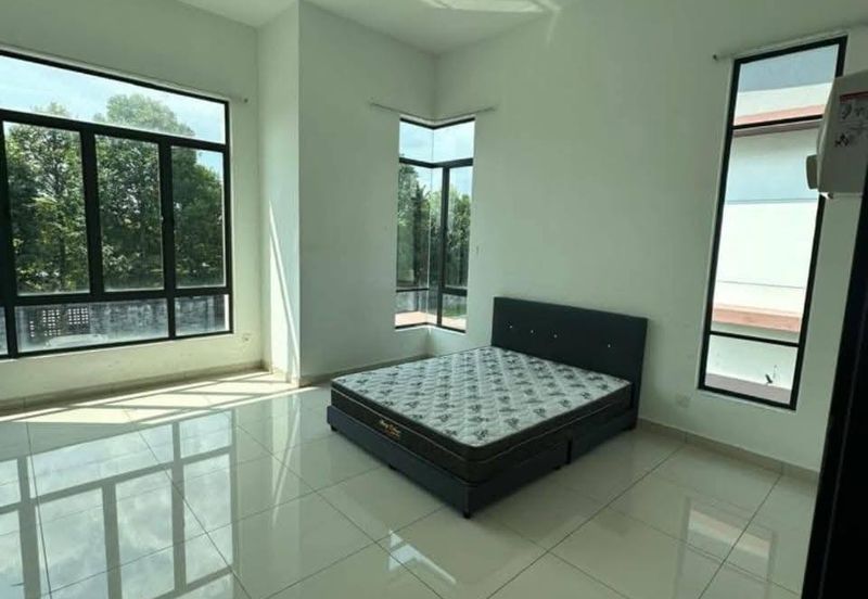 Canary Garden @Bandar Bestari