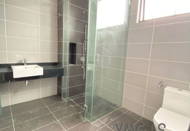 Canary Garden @Bandar Bestari