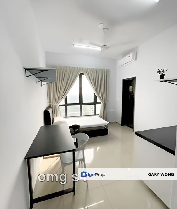 Midlands City Semenyih Service Residence 450sqft 2r2b Fully Furnished Renovated Gated Guarded for Sale, Selangor, Semenyih