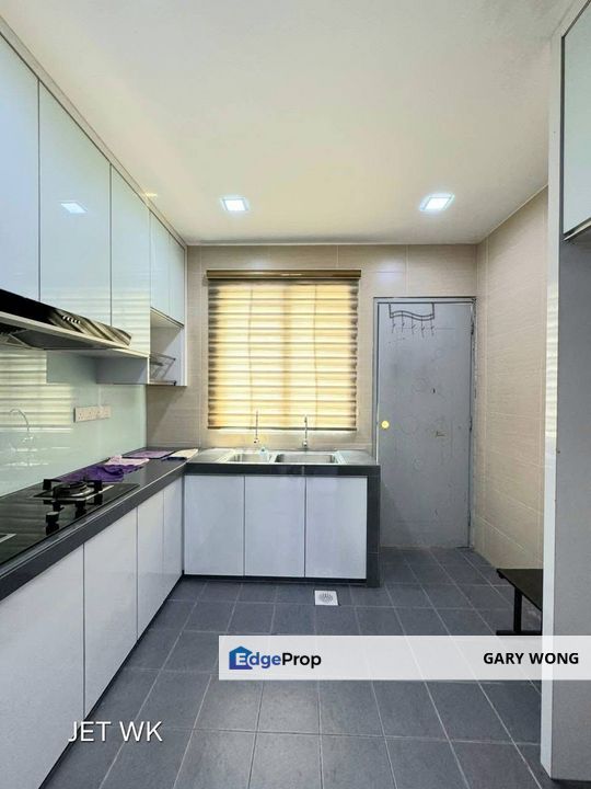 Taman Udang Cendana Klang Townhouse 22x85 3R2B Fully Renovated Tip Top Condition Freehold for Sale, Selangor, Klang