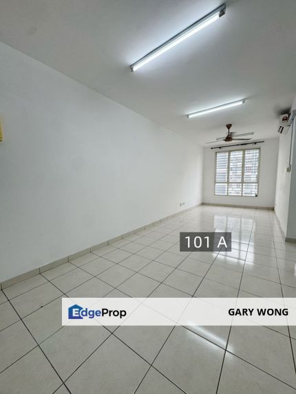 Trifolis Apartment Bandar Bukit Tinggi Klang 900sqft 3r2b with 2 Air Cond Gated Guarded for Rent , Selangor, Klang