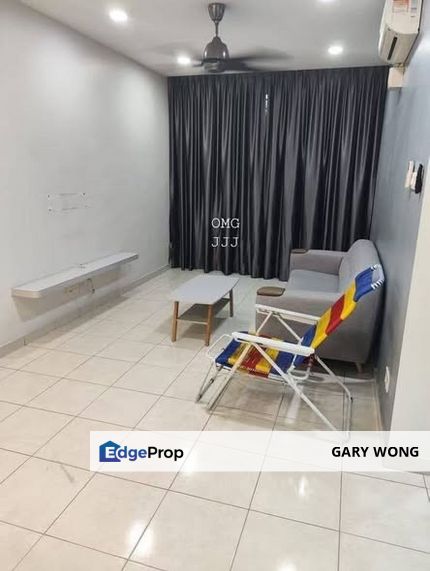 Trifolis Apartment Bandar Bukit Tinggi Klang 900sqft 3r2b Partial Furnished Gated Guarded for Rent , Selangor, Klang