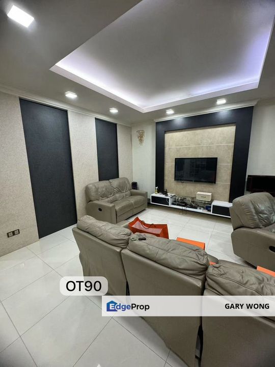 Batu Belah Kapar Klang 2.5 Storey Super Link House Fully Renovated Extended Good Condition Freehold for Sale, Selangor, Klang