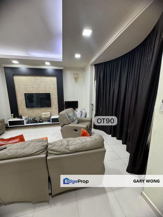 Batu Belah Kapar Klang 2.5 Storey Super Link House Fully Renovated Extended Good Condition Freehold for Sale, Selangor, Klang