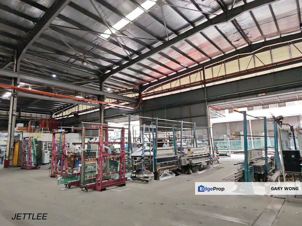 Taman Perindustrian Puchong Utama Heavy Factory Warehouse 3.345 acres 6000amps Floor Loading 5 Tons CCC Freehold for Sale , Selangor, Puchong