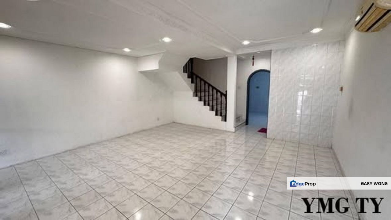 Taman Klang Utama Double Storey House Reno Good Condition Freehold for Sale, Selangor, Klang