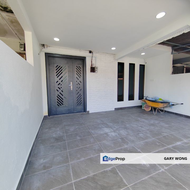 Taman Klang utama Double Storey House Full Loan Low Booking Non Flood Fully Renovated Freehold for Sale , Selangor, Klang