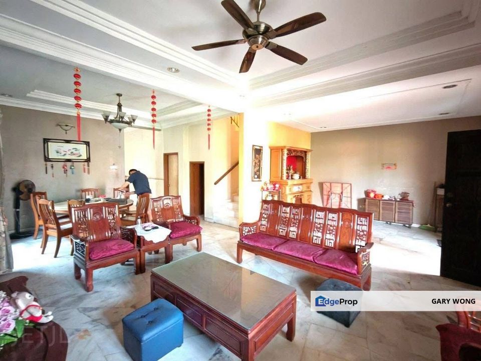 Taman Saga Klang 2 Storey Semi D House 40x100 Renovated Extended Gated Guarded Freehold for Sale , Selangor, Klang