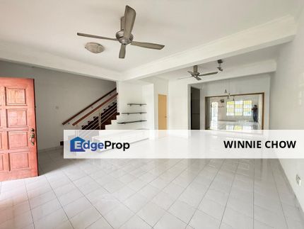 Jalan Anggerik Liparis, Double Storey, Kitchen extended, Gated Guarded, Selangor, Kota Kemuning