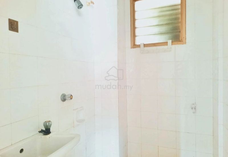 Pangsapuri Cendana, Bukit Subang