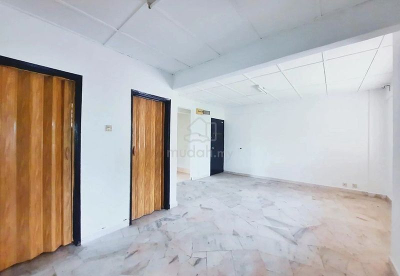 Pangsapuri Cendana, Bukit Subang