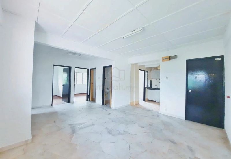 Pangsapuri Cendana, Bukit Subang