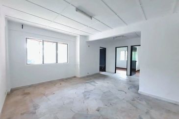 Pangsapuri Cendana, Bukit Subang