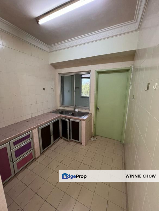 WTS Randa Apartment @ Kota Kemuning – Freehold Unit - 3 Bedrooms, Selangor, Kota Kemuning