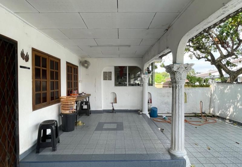 Paramount Garden (Taman Paramount)