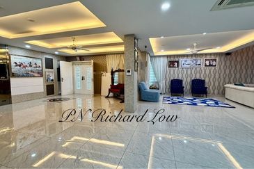 Kota Kemuning Modern Luxury Home