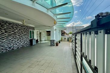 Kota Kemuning Modern Luxury Home