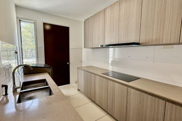 Arahsia Residences, Tropicana Aman