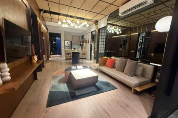 Titiwangsa Condominium with KLCC View For Sales Partially Furnish